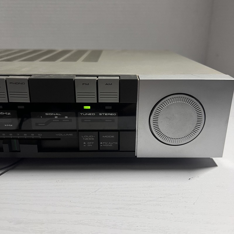 AKAI AA-R1 AM/FM Stereo Receiver Vintage Hi-Fi Audio Component gallery