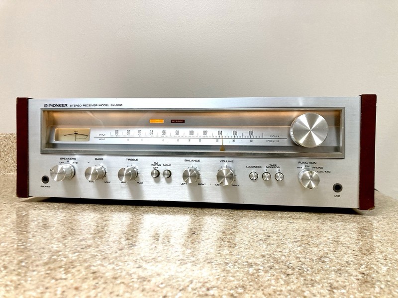 Vintage 1970's Pioneer SX-550 Stereo Receiver AM/FM Tuner Phono Read! gallery