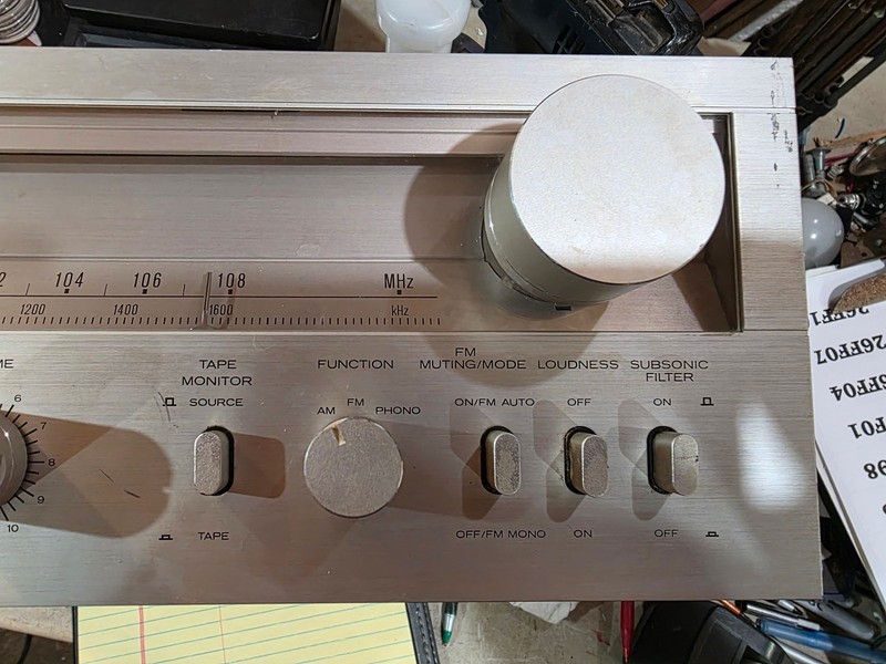 26EE83 HITACHI SR-304, DOES NOT POWER UP, FOR PARTS/REPAIR, NO RETURNS gallery