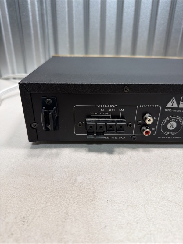 Marantz TR 2242 SG Tuner Collector’s Edition Series AM/FM Gold - Working! gallery