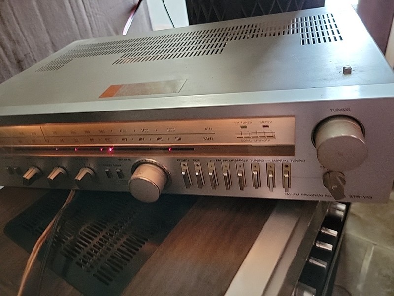 SONY STR-V15 Stereo Receiver Programmable Presets Tested gallery