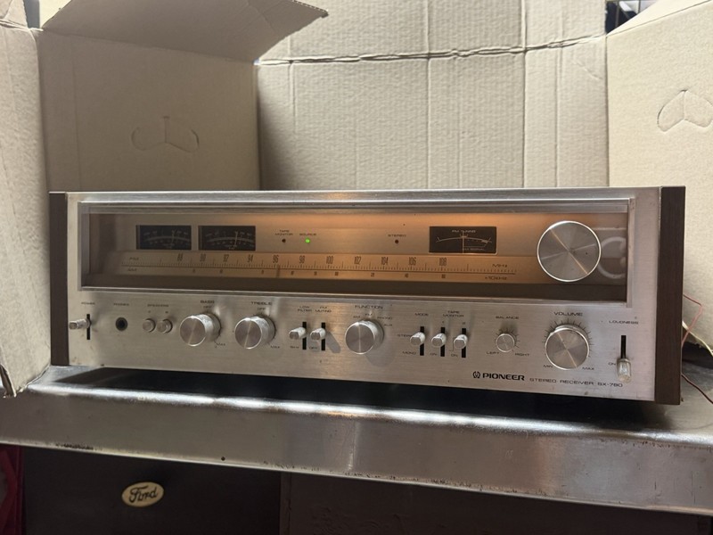 Vintage Pioneer SX-780 AM/FM Stereo Receiver TESTED WORKING very loud 150 watts gallery