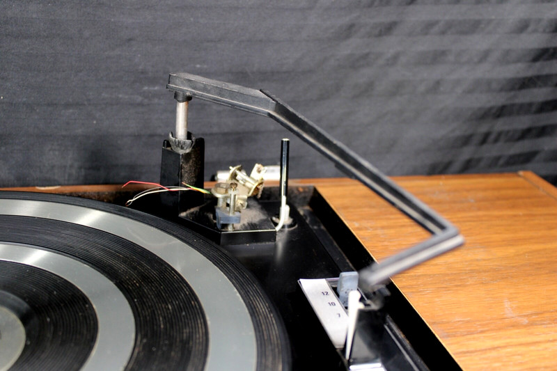 Vintage Sony HP-169 STEREO AM FM RECEIVER W/ TURNTABLE & CASSETTE - PARTS REPA gallery
