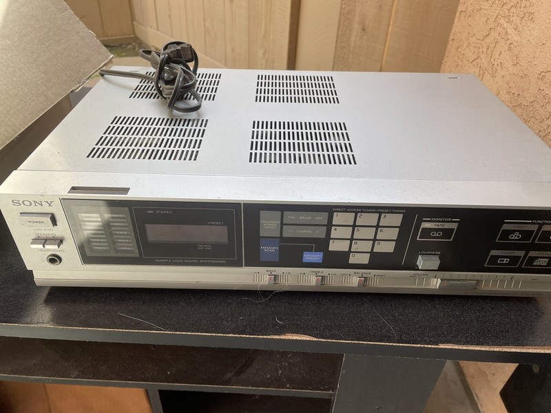 Vintage Sony STR AV-230 AM/FM Stereo Receiver Used gallery