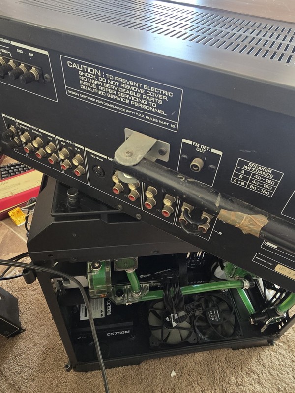 TOSHIBA Vintage Stereo Receiver Model SA-775 gallery