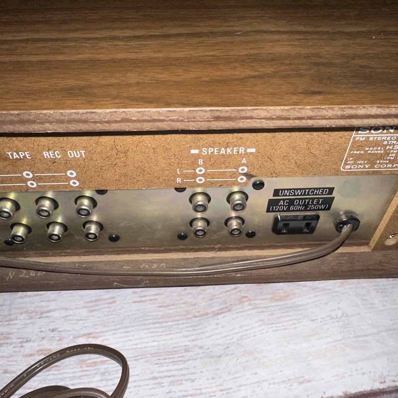 Vtg Sony Stereo FM/AM Receiver 8 Track HST-126 Powers On In Excellent Condition gallery