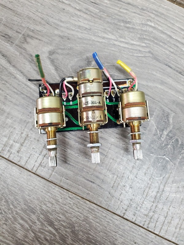 Pioneer QX-8000 Front Balance Rear Controls gallery