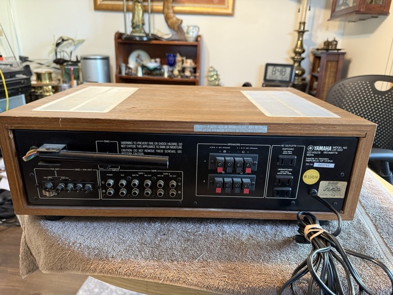 Vintage Yamaha CR-620 Natural Sound Stereo Receiver - Very Cleaned gallery