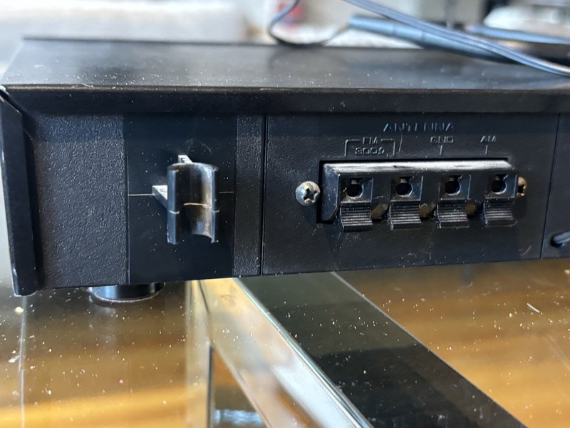 Vintage Fisher FM-271A Tuner FOR PARTS gallery