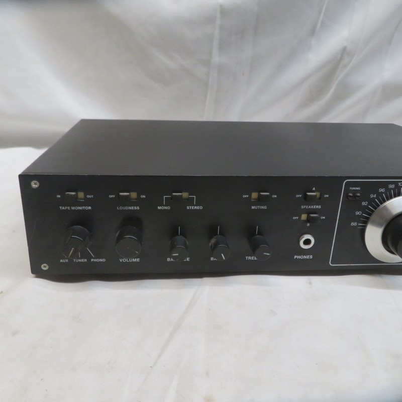 Vintage Advent Model 300 FM Stereo Receiver gallery