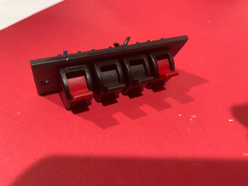Yamaha CR-620 Stereo Receiver Parting Out Speaker Jacks