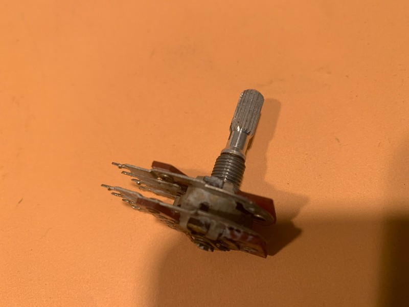Yamaha CR-1020 Stereo Receiver Parting Out Treble Potentiometer gallery