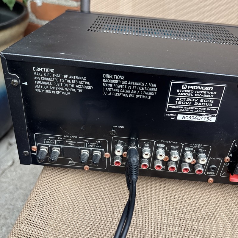 Pioneer SX-251R Vintage AM/FM Stereo Receiver w/o Remote gallery