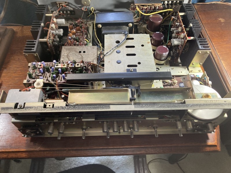 Vintage Marantz Model 2230 Stereophonic Receiver gallery