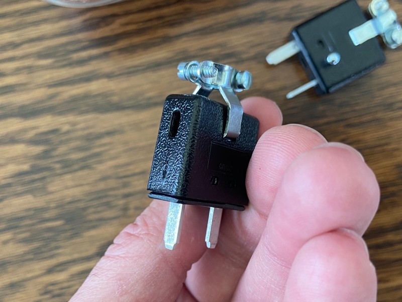 2 New Pioneer Speaker Plug Replacements w/ two 8' 16-gauge Wires Included gallery