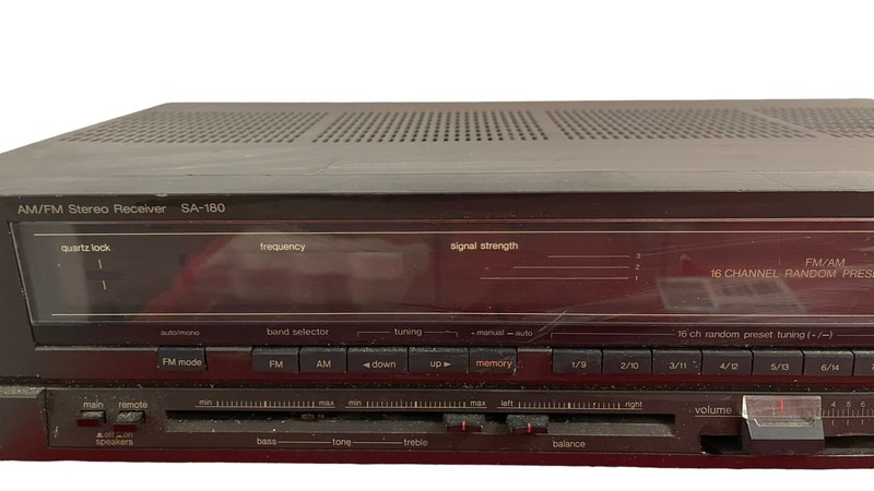Technics SA-180 Stereo Receiver Powers On gallery