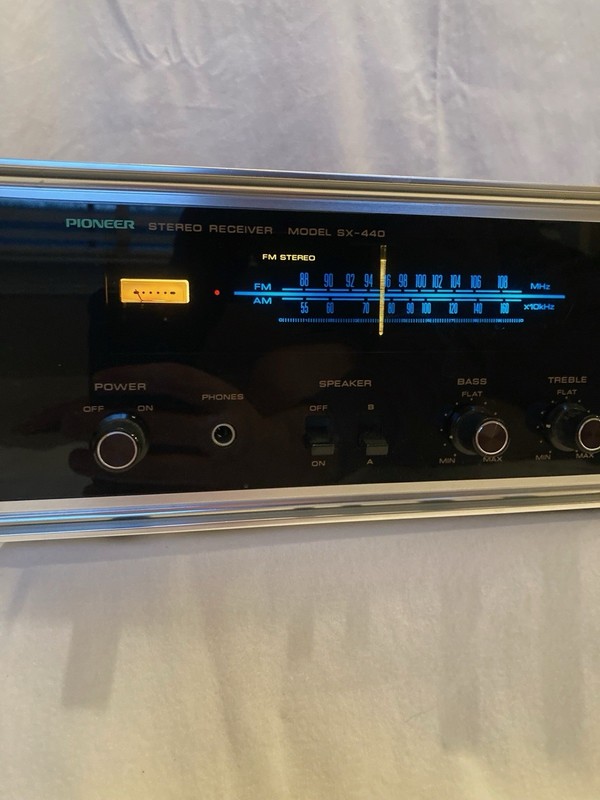 Pioneer SX-440 Stereo Receiver AM/FM Radio Model with Wood Case Cabinet gallery