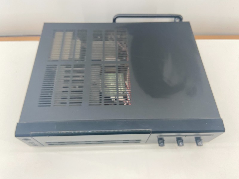 📻 Vintage Nakamichi R-1 AM/FM Stereo Receiver ~ Powers Up ~ FOR PARTS OR REPAIR gallery