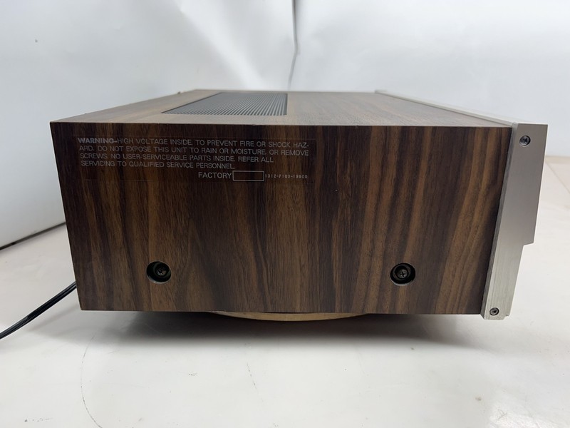 Studio Standard By Fisher Stereo Receiver RS-1052 | MADE IN JAPAN | Working gallery