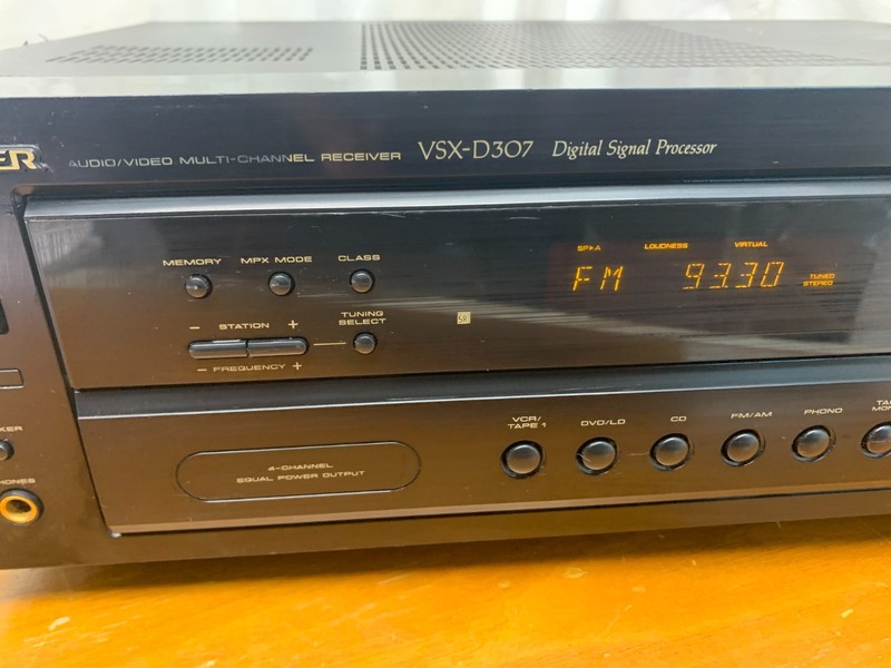 Pioneer VSX-D307 VTG Audio Video Multi Channel Surround Sound Stereo Receiver gallery