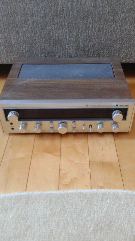 TOSHIBA 4 CHANEL STEREO RECEIVER FROM 1970 MODEL SA 304