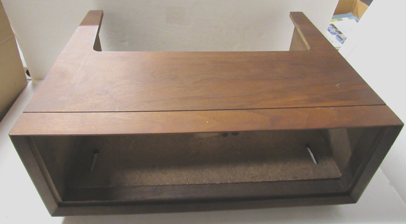 Marantz Walnut Cabinet For Model 2275 Cabinet Model # WC-22