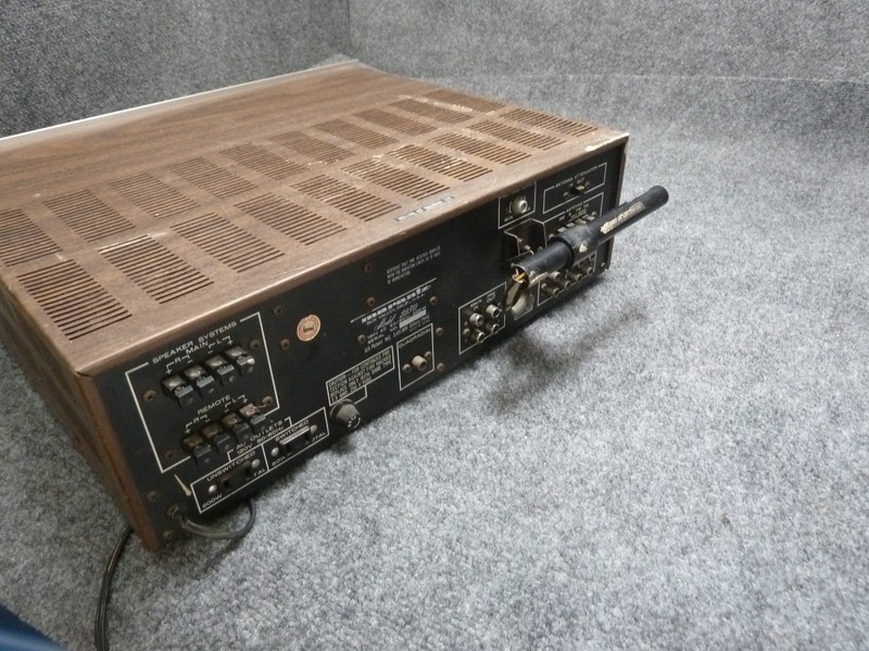 Vintage Marantz 2230 Stereophonic Receiver - Silver gallery