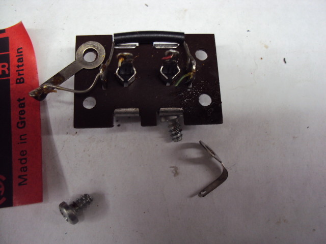 BSR C141R1.A.1 Turntable RCA Output Jacks. Tested. Parting Out BSR C141R1.A.1 gallery