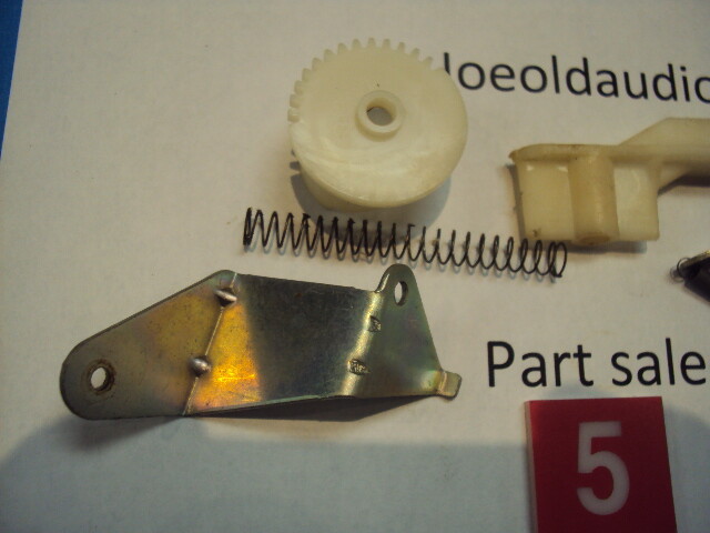 BSR C141R1.A.1 Turntable Idler Assembly Tested Parting Out Entire BSR C141R1.A.1 gallery