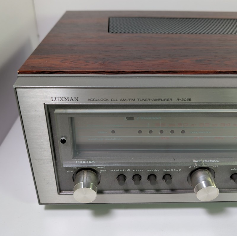 Vintage Luxman R‑3055 Stereo Reciever Rosewood Tuner-Amplifier Acculock Working gallery