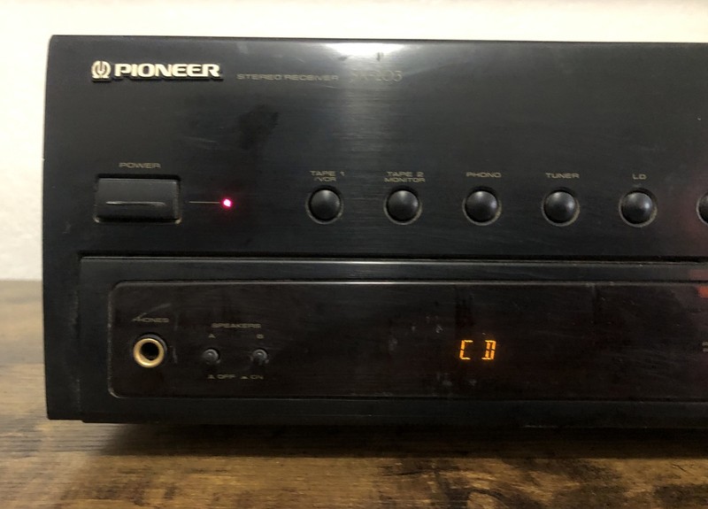 Vintage Pioneer SX-203 Stereo Receiver * AC cord * * Works No Remote gallery