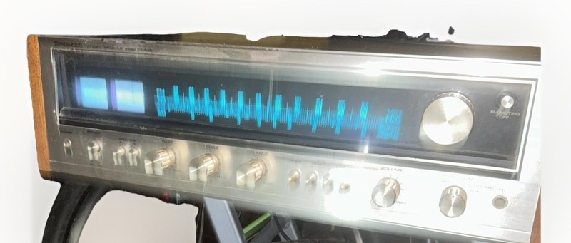Vintage pioneer receiver in good condition preowned was