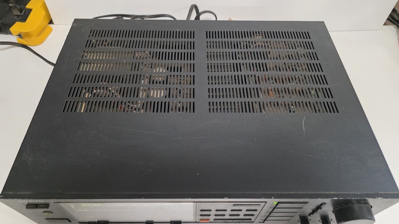 Onkyo TX-37 Quartz Synthesized Tuner AM/FM Stereo Amplifier gallery