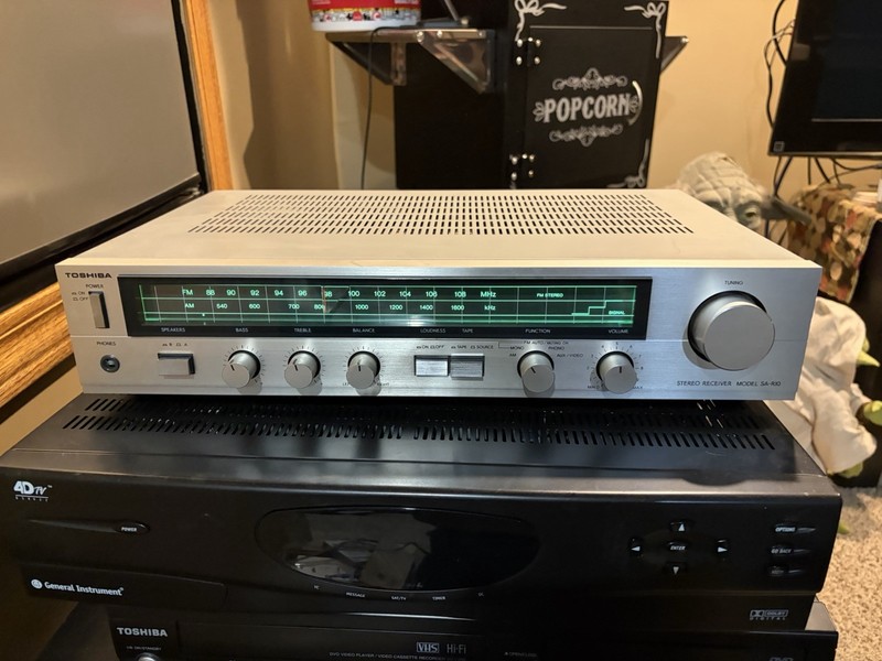 Toshiba SA-R10 Stereo Receiver Clean Works Excellent Made In Japan gallery
