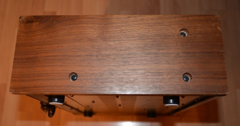 Parting out KENWOOD KR-5600 Receiver WOOD SIDE PANELS w SCREWS ONLY