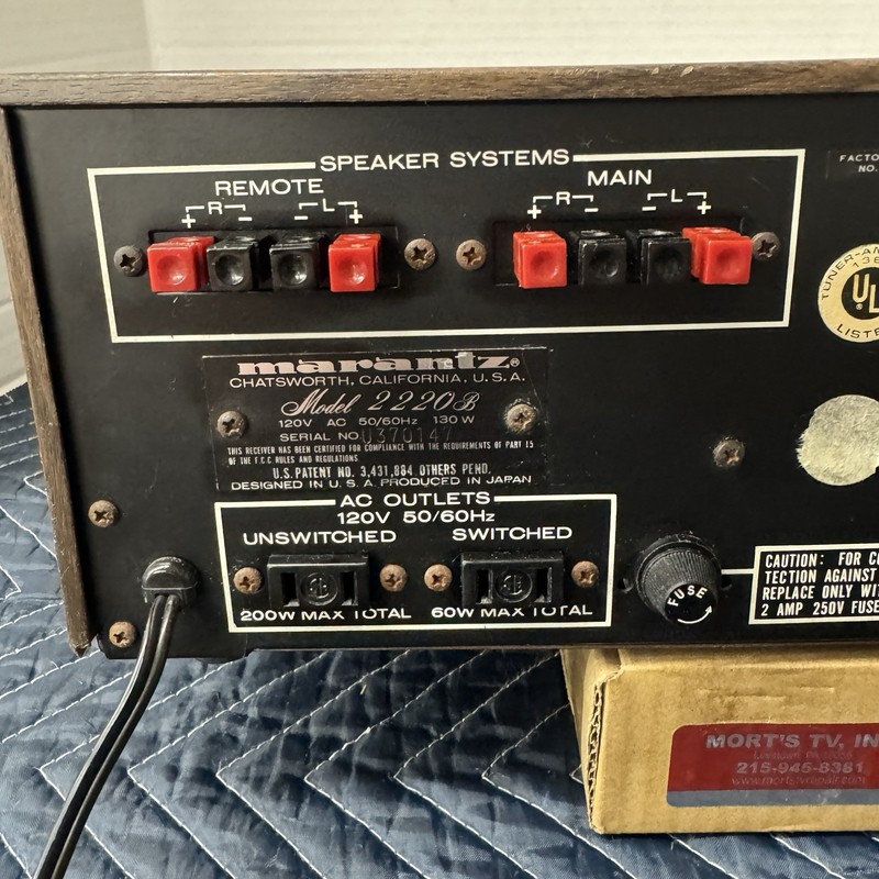 MARANTZ 2220B VINTAGE AM/FM STEREO RECEIVER - SERVICED - CLEANED - TESTED gallery