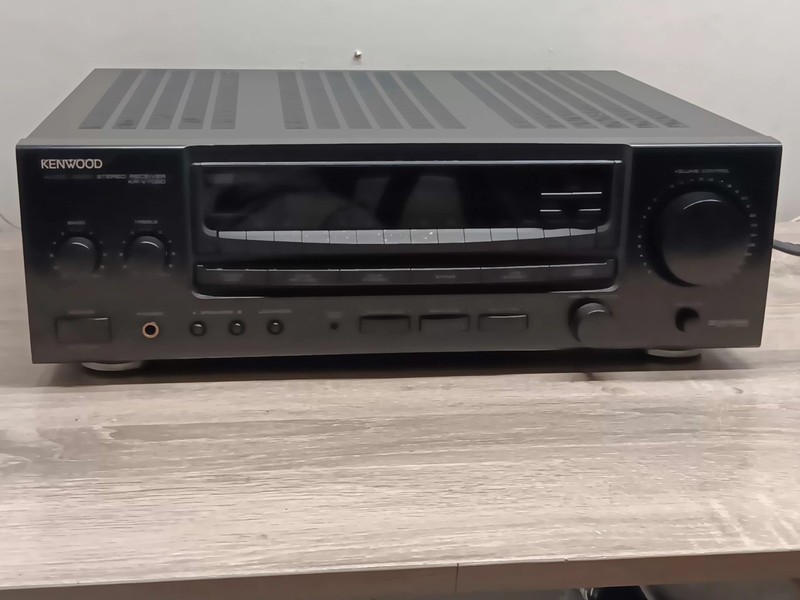 VINTAGE 1994 KENWOOD KR-V7060 DIGITAL AM FM STEREO RECEIVER AMPLIFIER .