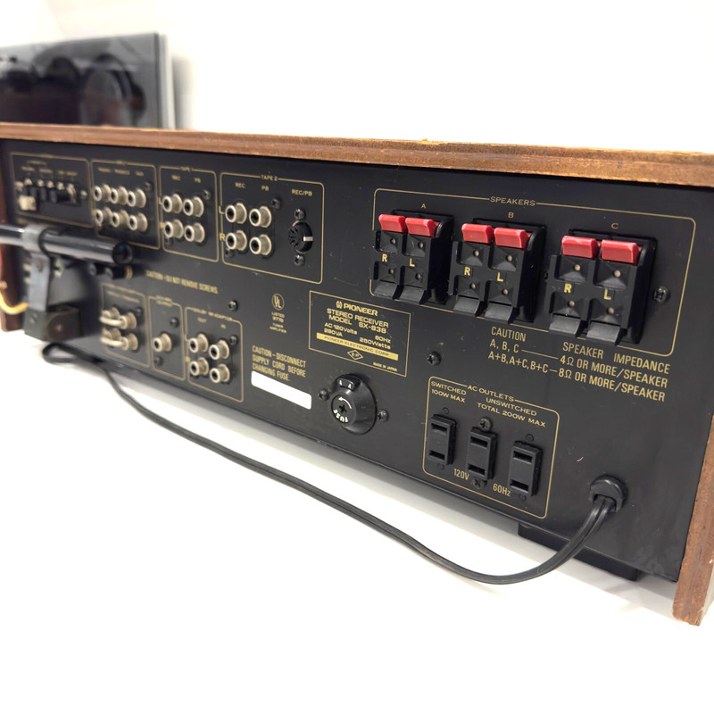 Pioneer SX-838 Stereo Receiver gallery