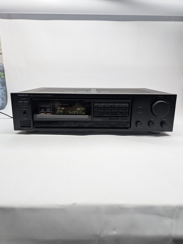 ONKYO TX-800 Stereo Quartz Synthesized AM/FM Stereo Receiver