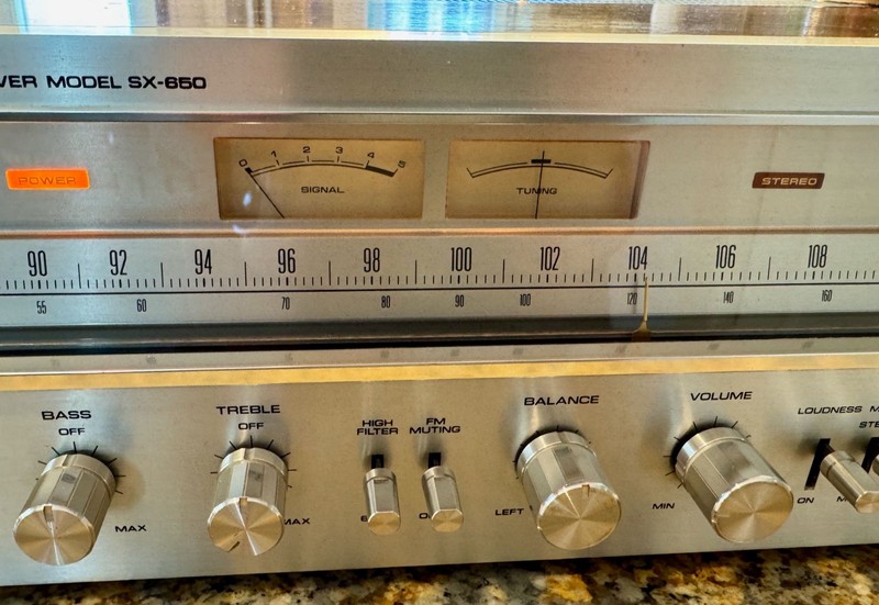 Vintage Pioneer SX-650 AM/FM Receiver - Bench Tested - 1977 Silver Face gallery