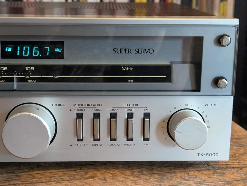 Onkyo TX-5000 Vintage Stereo Receiver Quartz Locked AM/FM Woodgrain Silver *READ gallery