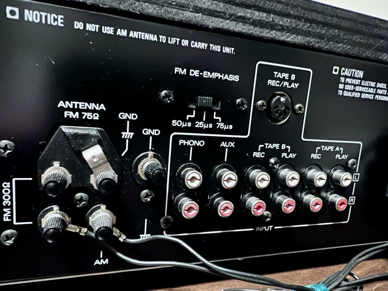 Kenwood KR-790 AM/FM Stereo Receiver Amplifier Very Rare gallery