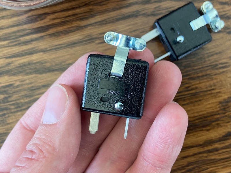 2 New Pioneer Speaker Plug Replacements w/ two 8' 16-gauge Wires Included gallery