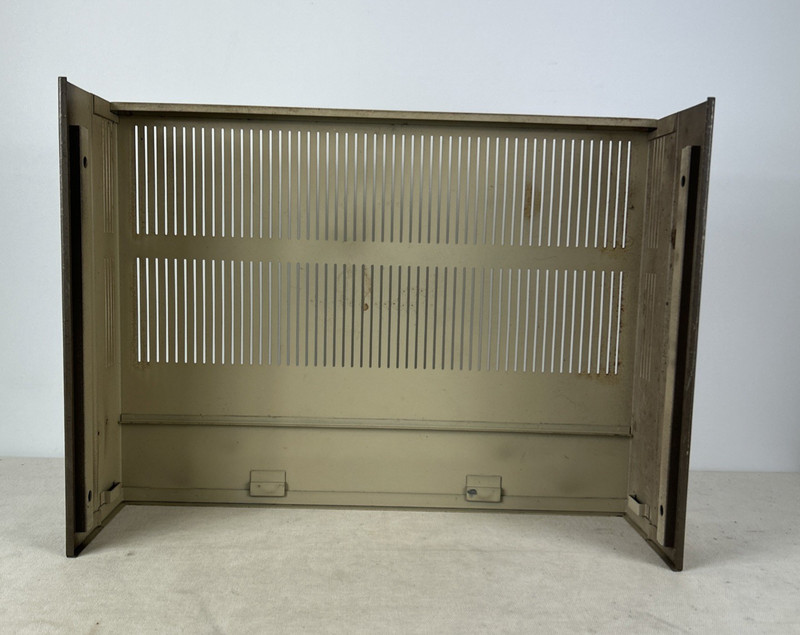 Kenwood TK-60 Metal Chassis Cover Original gallery