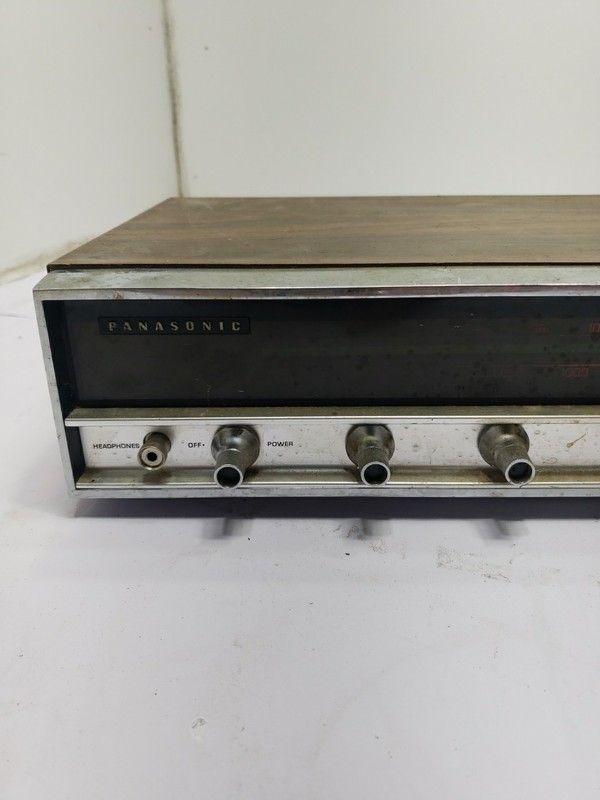 Vintage Panasonic Model RE-7670 AM/FM Multiplex Stereo Receiver Pre Owned gallery