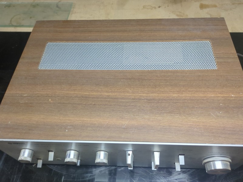 YAMAHA Natural Sound Stereo Amplifier CA-400 Powers On/No Further Testing Done gallery