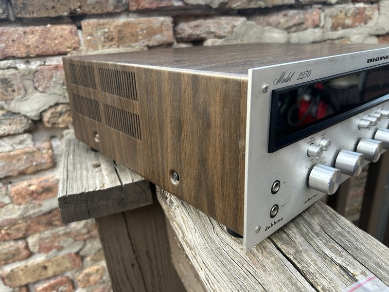 Marantz 2230 AM/FM 30 WPC Perfect Working Condition - Serviced ) gallery