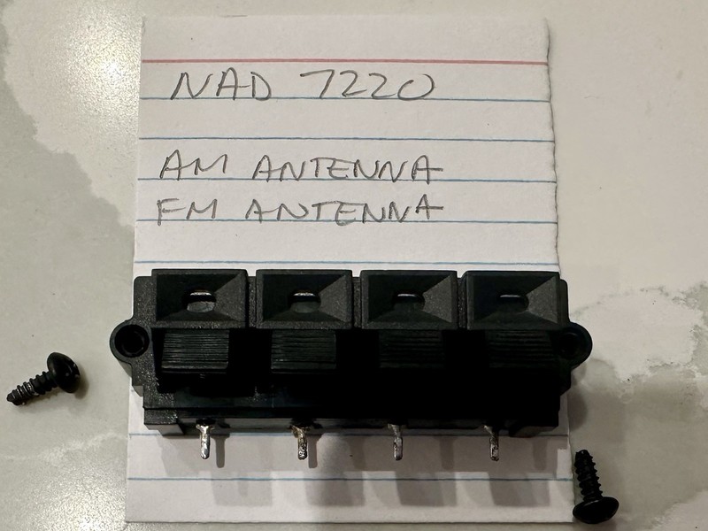 NAD 7220PE AM FM Antenna Switch