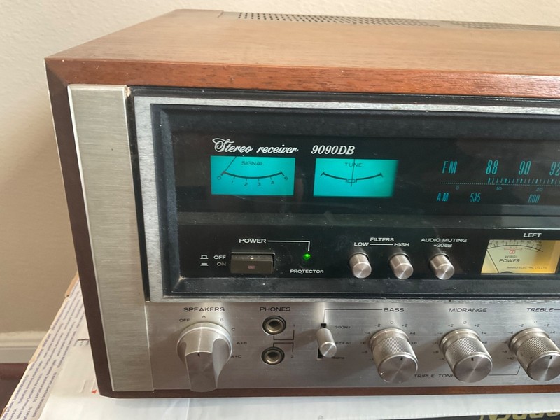 SANSUI 9090DB STEREO AM/FM RECEIVER 125 WPC PERFECT WORKING CONDITION gallery