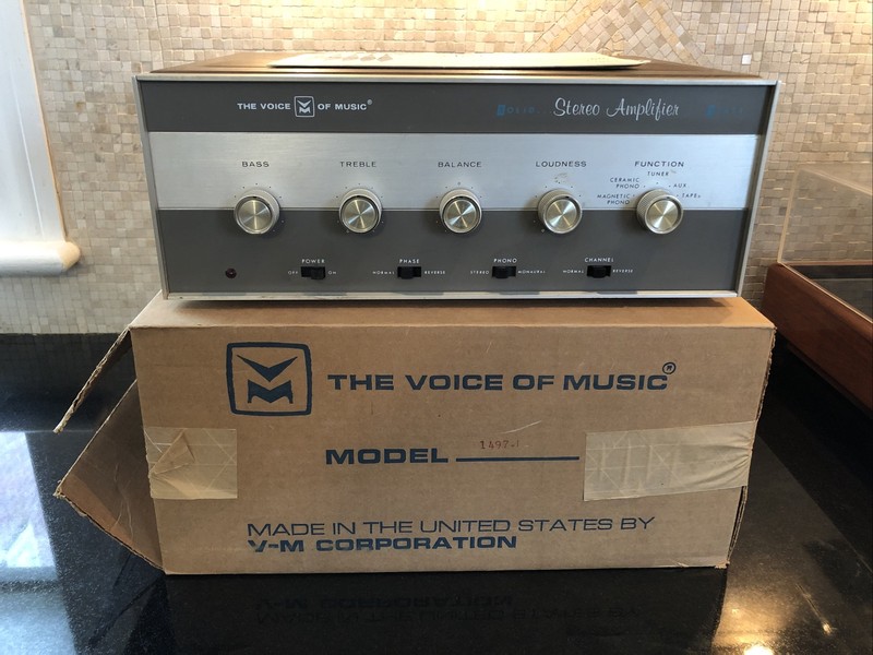 Open Box The Voice Of Music Solid State Stereo Amplifier Model 1497-1